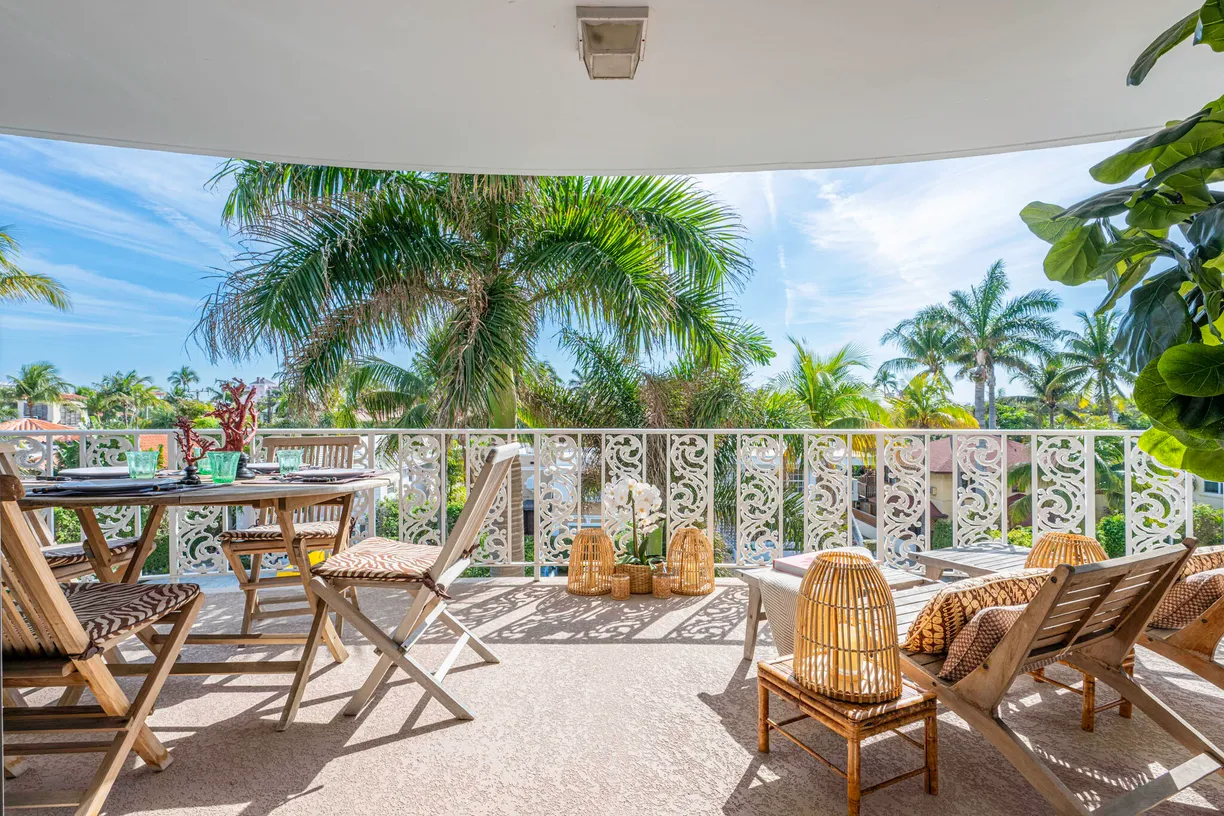South Florida Real Estate | View 227 Australian Avenue, 3e | 2 Beds, 2 Baths