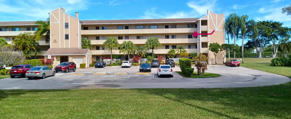 South Florida Real Estate | View 7185 Huntington Lane, 308 | Listing