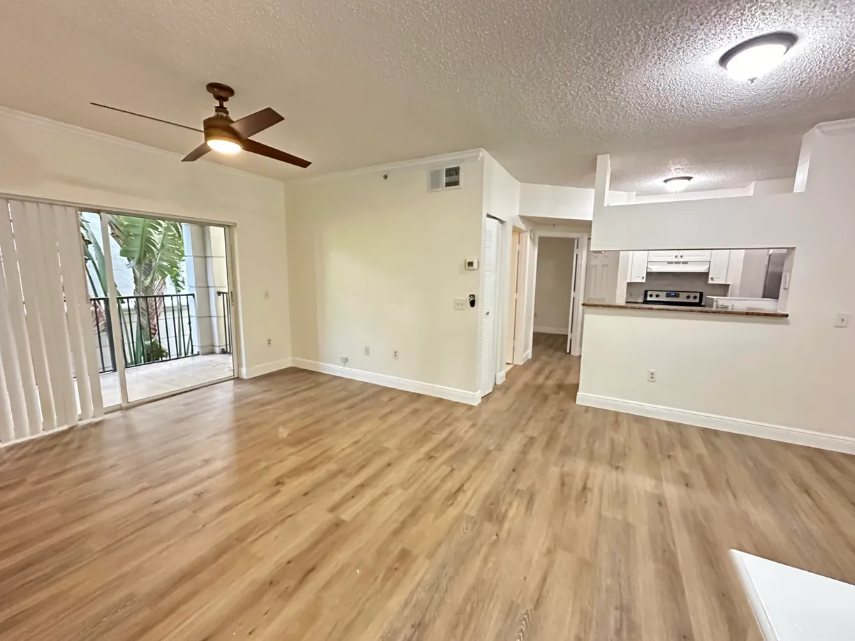 South Florida Real Estate | View 3212 Tuscany Way, 3212 | 1 Bed, 1 Bath