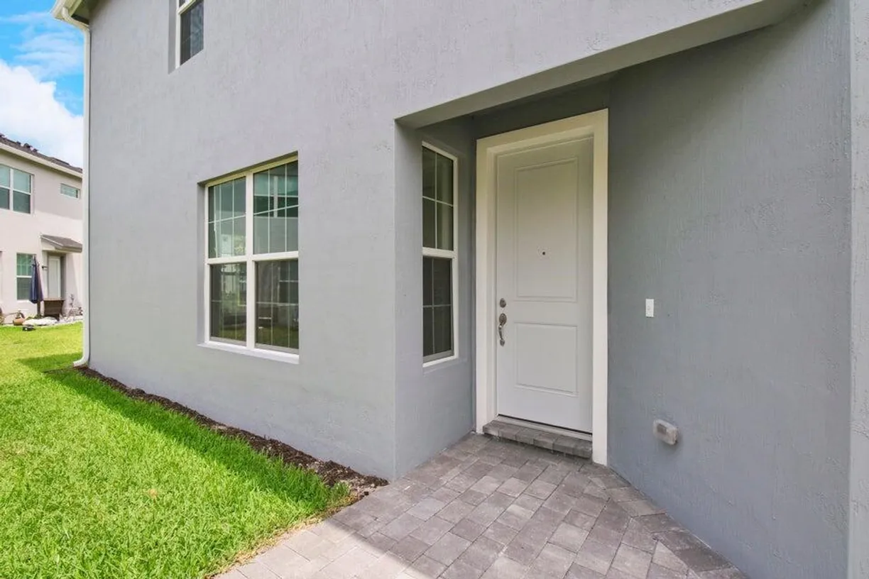 South Florida Real Estate | View 1875 SE Ocean Cove Way | Listing
