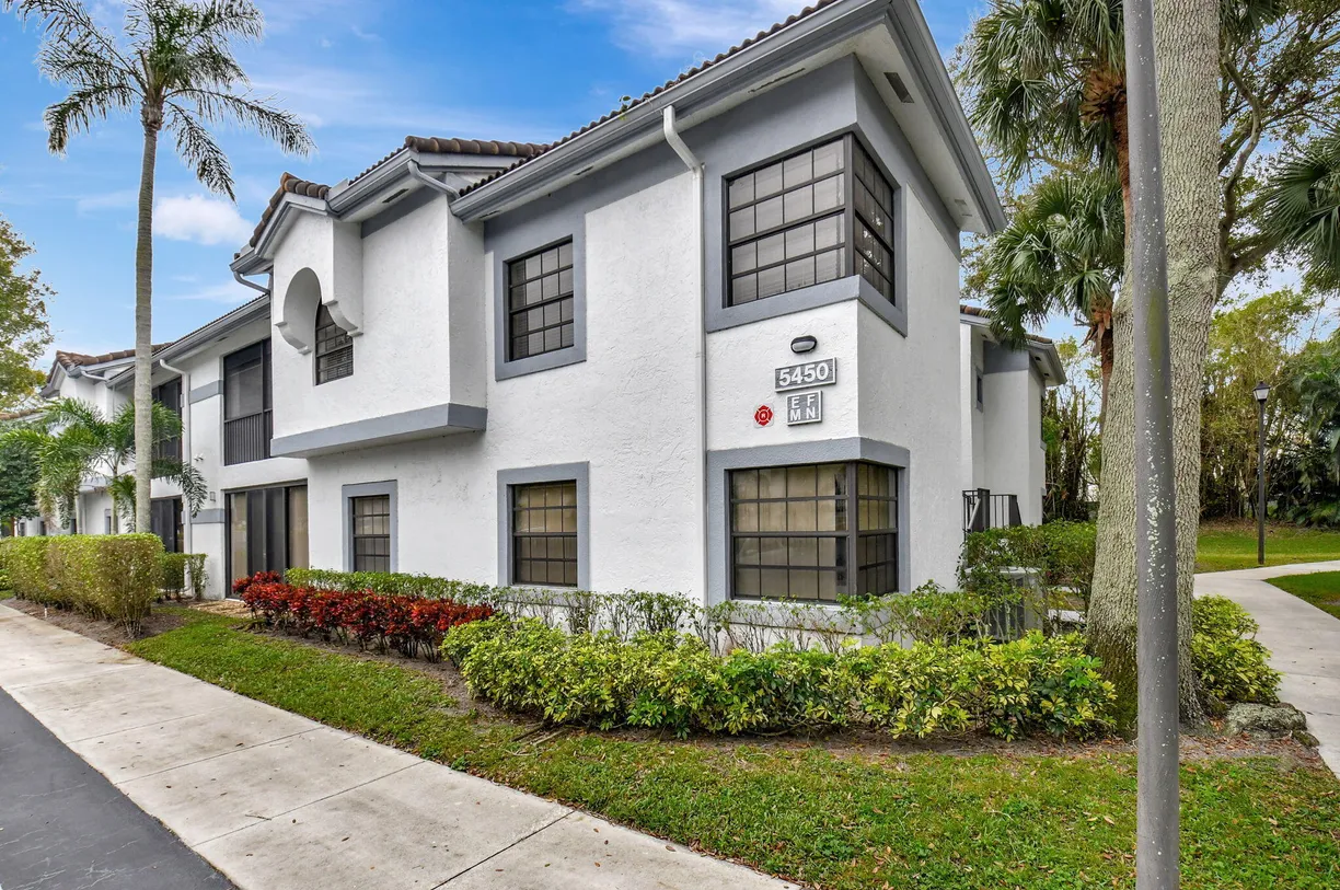 South Florida Real Estate | View 5450 Verona Drive, N | Listing