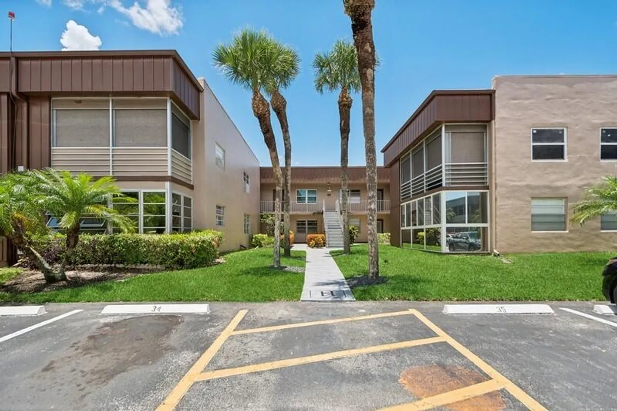 South Florida Real Estate | View 344 Piedmont H Trail | Listing