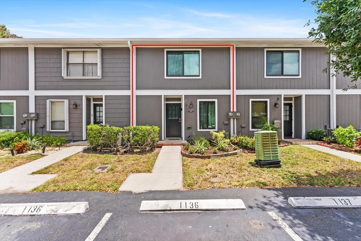 South Florida Real Estate | View 796 Hill Drive, E | Listing