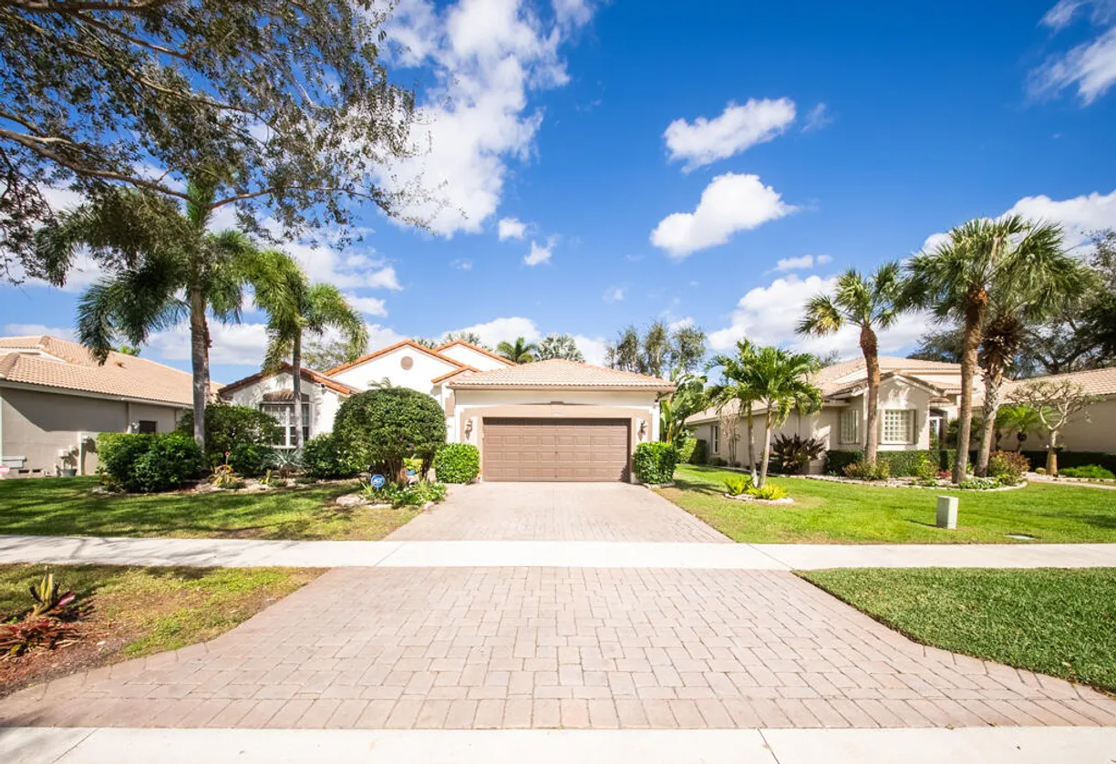 South Florida Real Estate | View 7551 Monticello Way | 3 Beds, 2 Baths