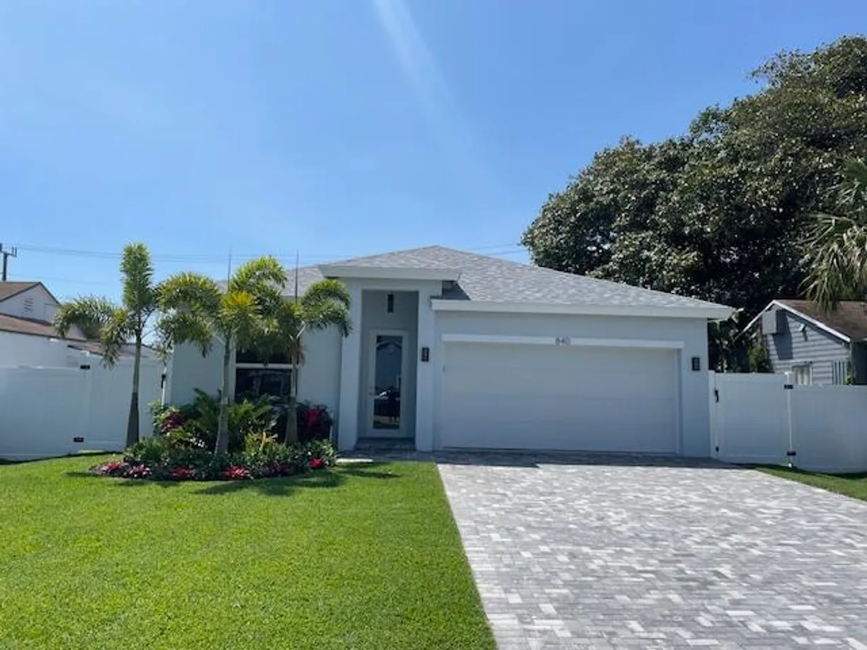 South Florida Real Estate | View 840 Ridgewood Drive | 4 Beds, 2 Baths