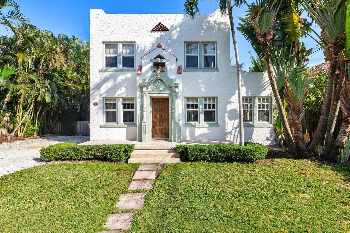 South Florida Real Estate | View 3504 S Olive Avenue | Listing