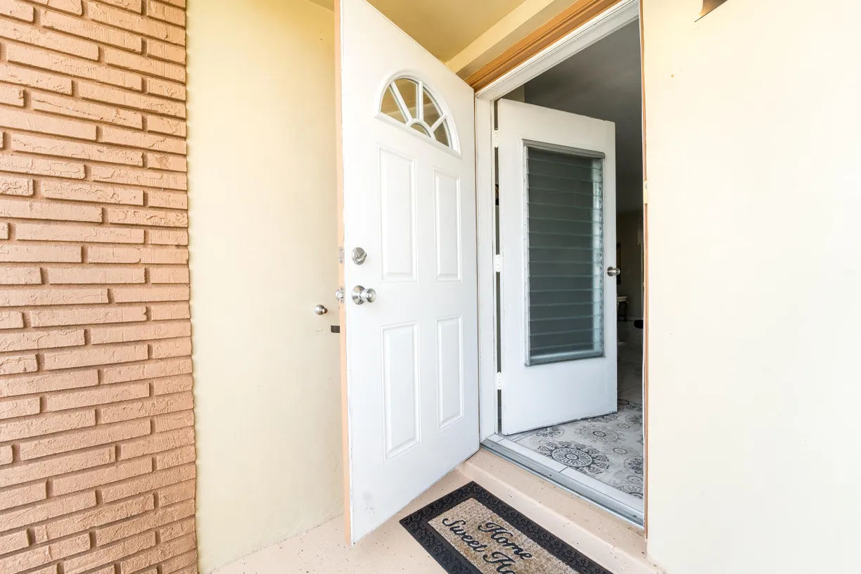 South Florida Real Estate | View 2842 Crosley Drive, D | Listing