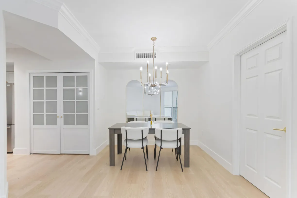 South Florida Real Estate | View 720 S Sapodilla Avenue, 204 | Listing