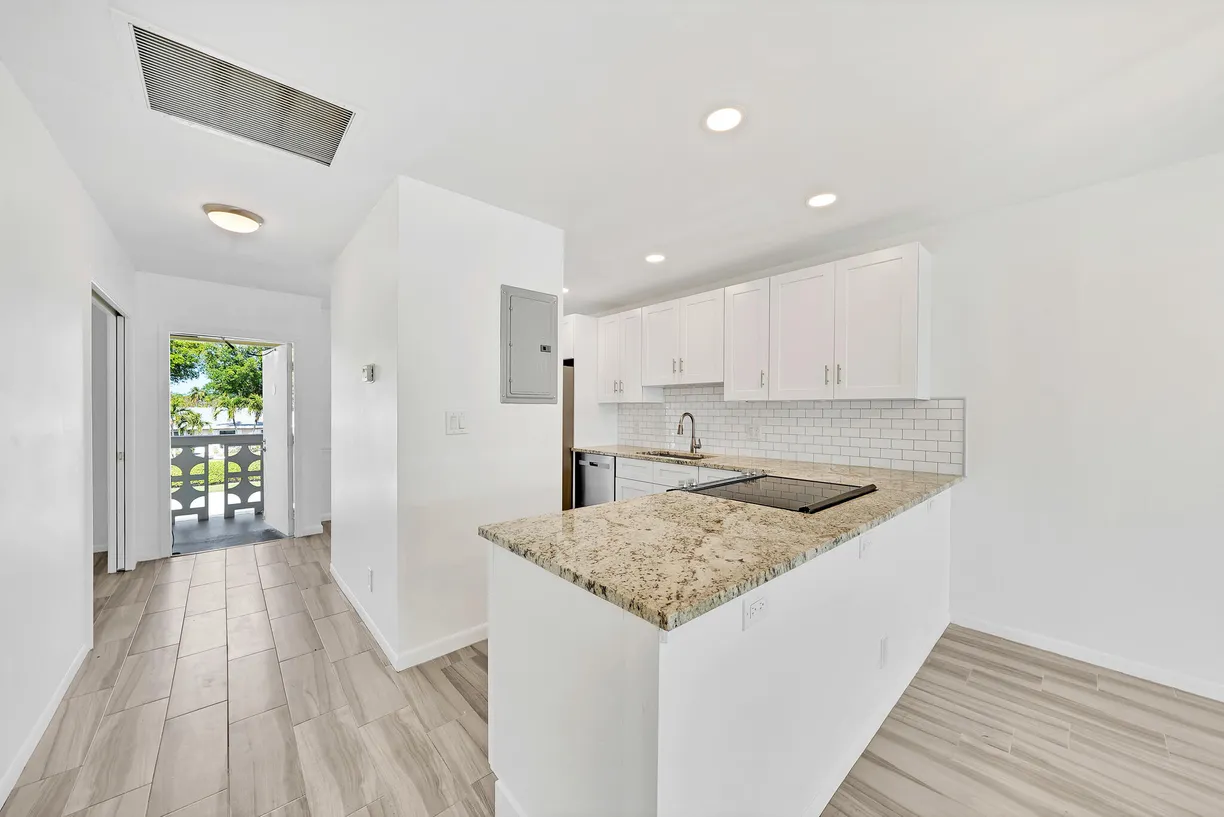 South Florida Real Estate | View 2510 Black Olive Boulevard, 202 | Listing