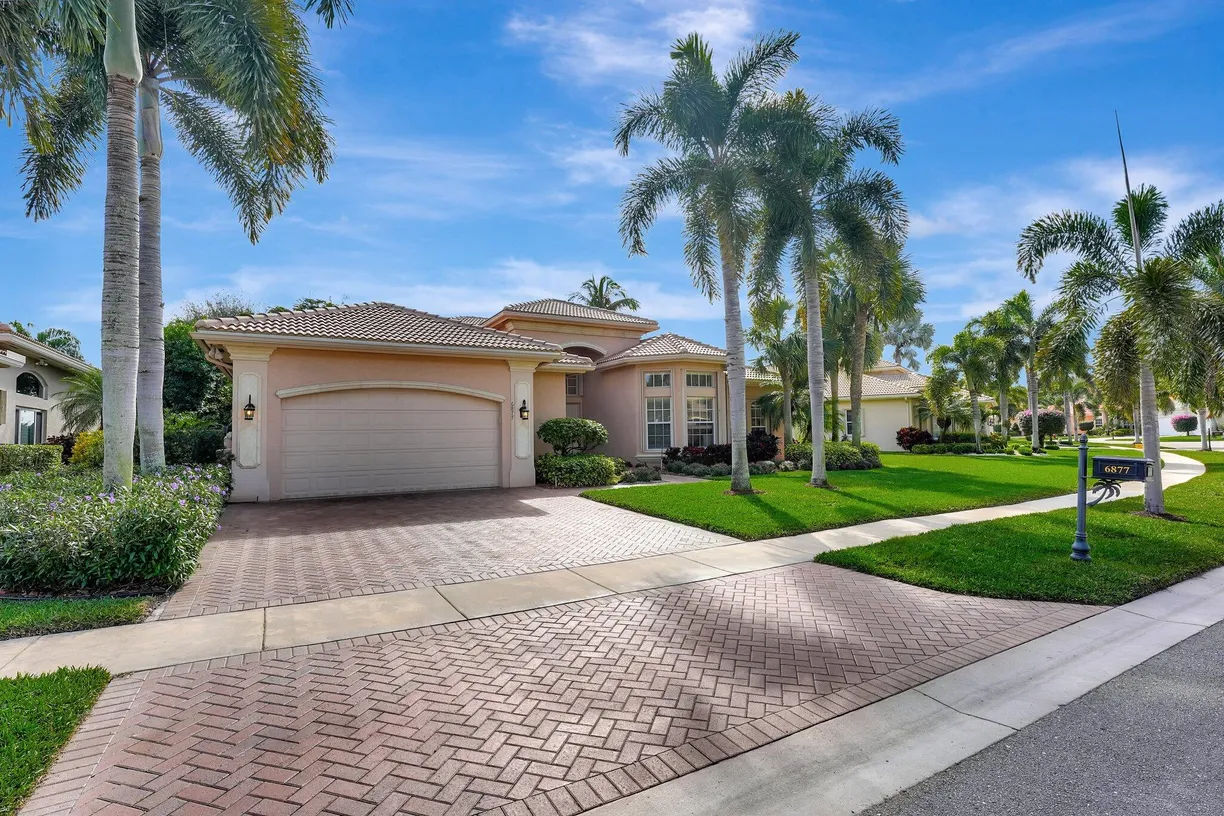 South Florida Real Estate | View 6877 Balboa Island Court | 4 Beds, 4 Baths