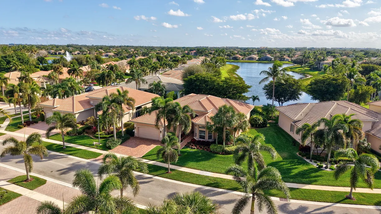 South Florida Real Estate | View 6877 Balboa Island Court | Listing