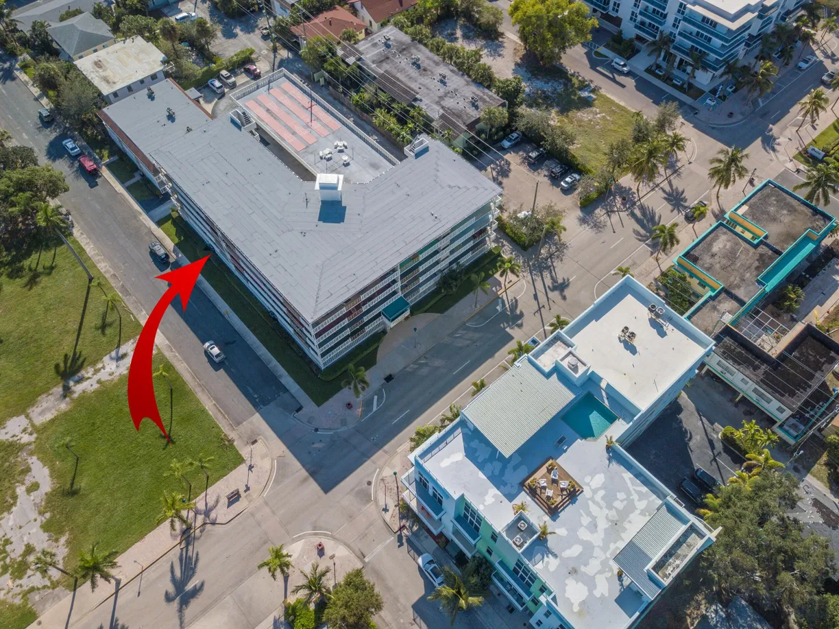 South Florida Real Estate | View 1 S Lakeside Drive, A2 | Listing