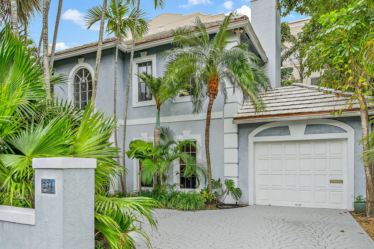 South Florida Real Estate | View 234 Park Avenue | 3 Beds, 2 Baths