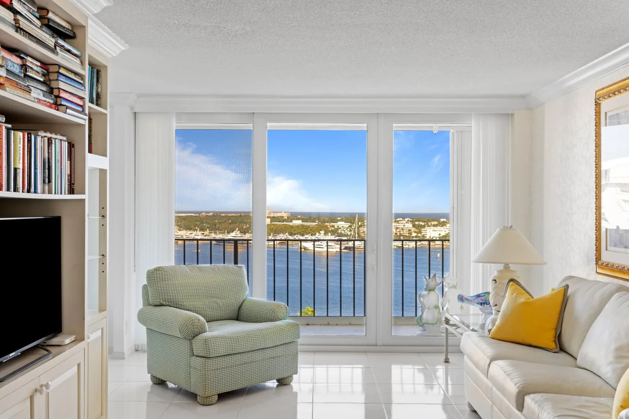 South Florida Real Estate | View 1801 S Flagler Drive, 1708 | 1 Bed, 1 Bath