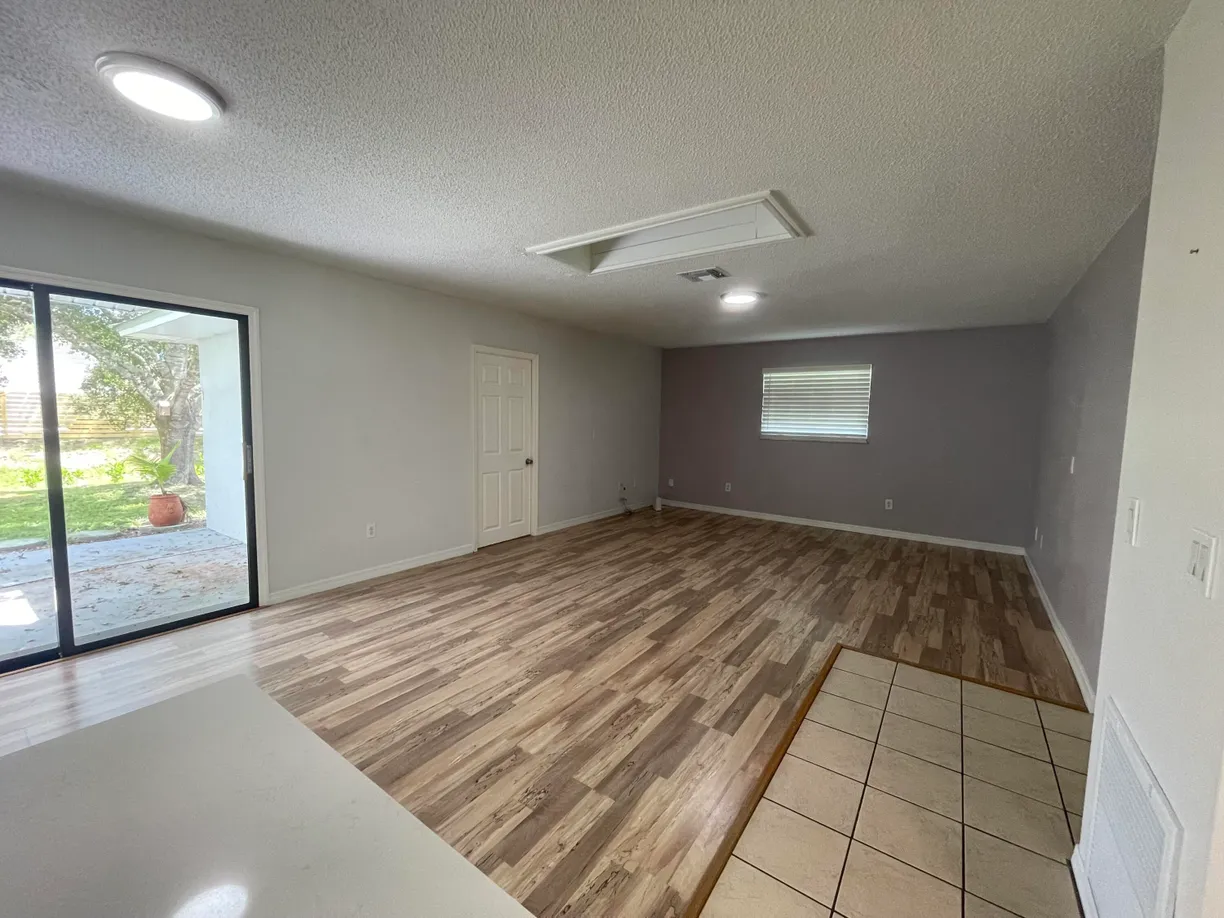 South Florida Real Estate | View 8236 97th Avenue | Listing