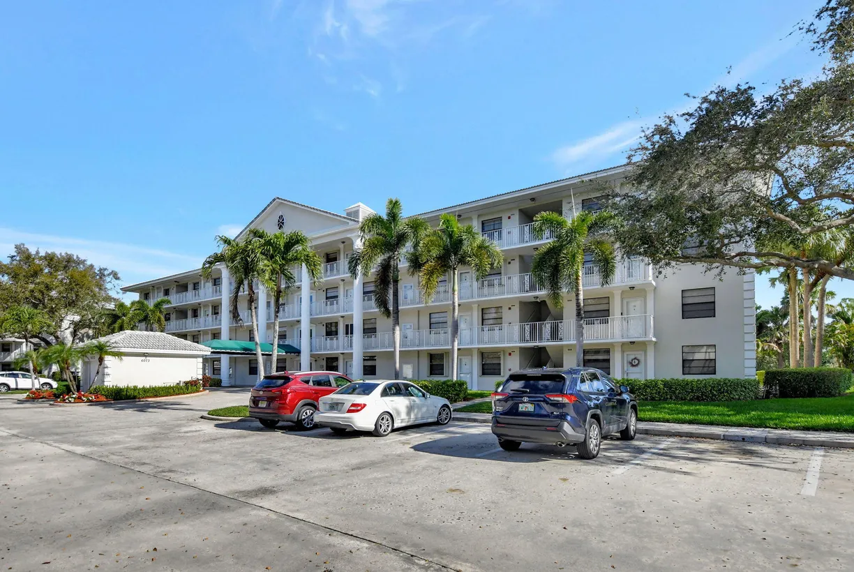 South Florida Real Estate | View 6073 Balboa Circle, 405 | 2 Beds, 2 Baths