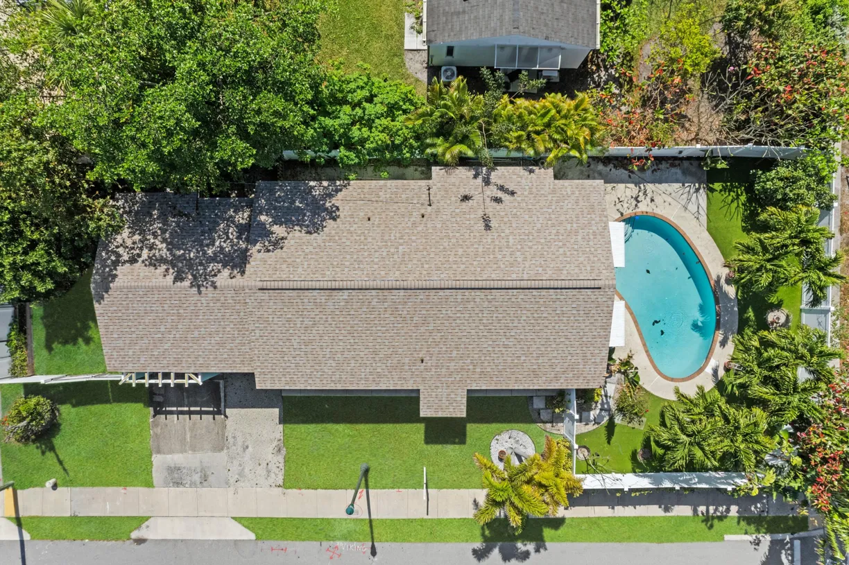 South Florida Real Estate | View 601 SE 3rd Avenue | Listing