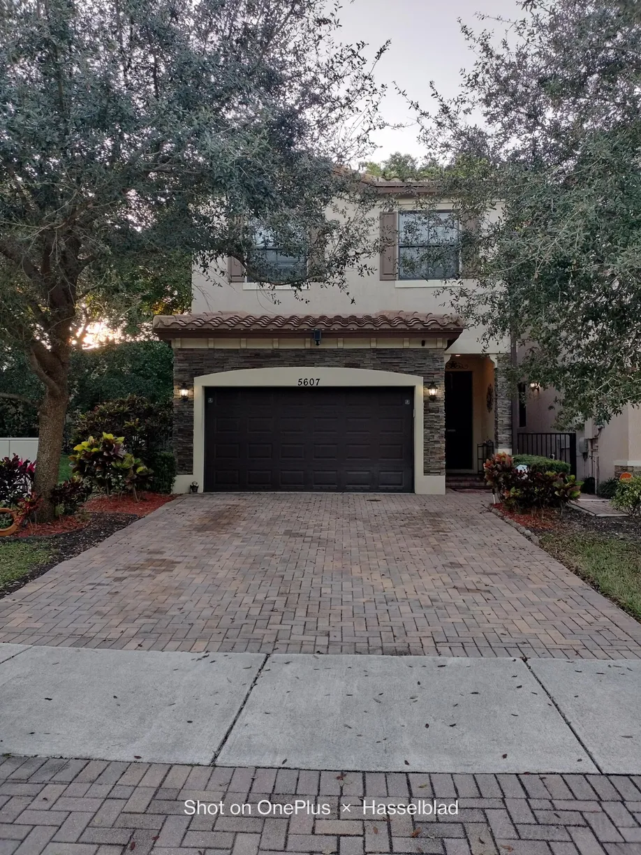 South Florida Real Estate | View 5607 NW 50 Terrace | Listing