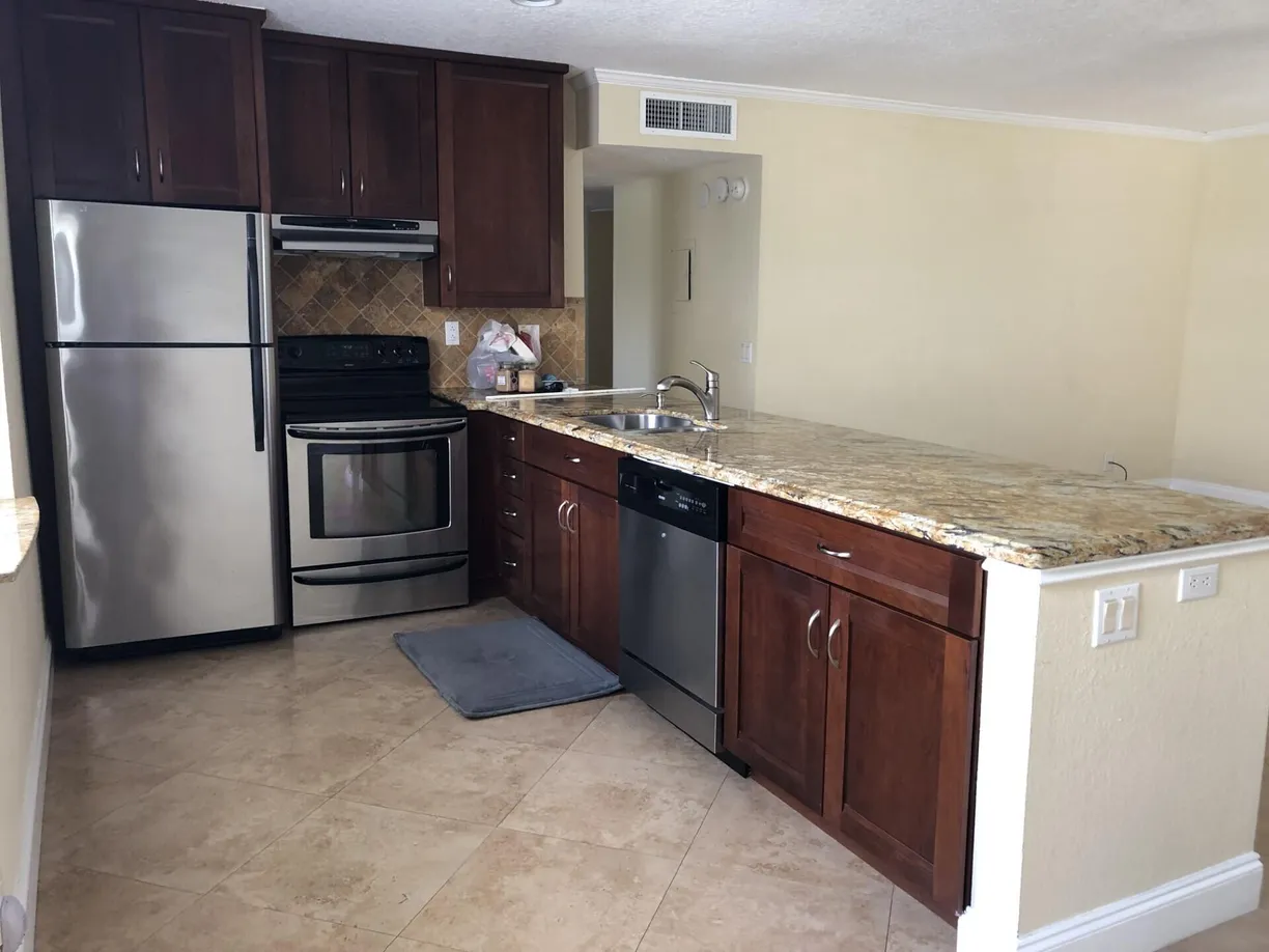 South Florida Real Estate | View 429 Piedmont I, 429 | Listing