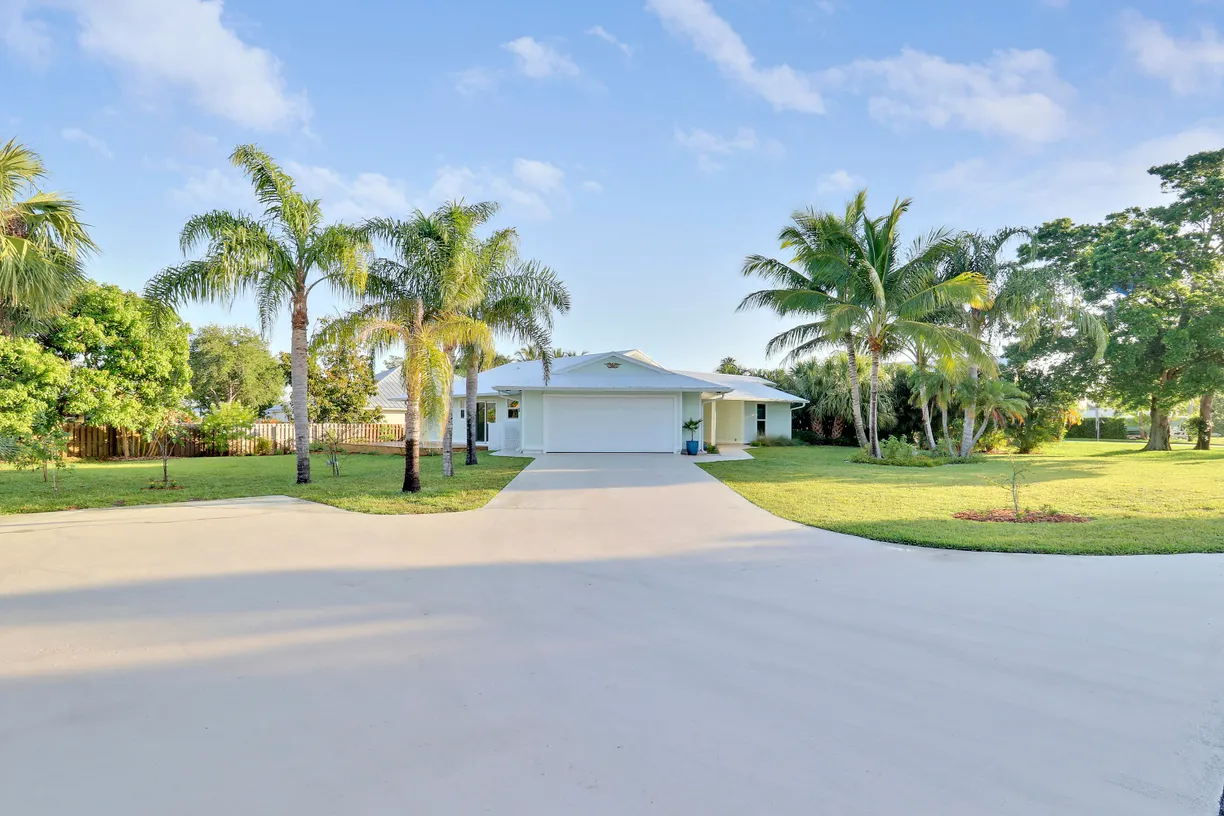 South Florida Real Estate | View 5273 SE Tall Pines Way | Listing