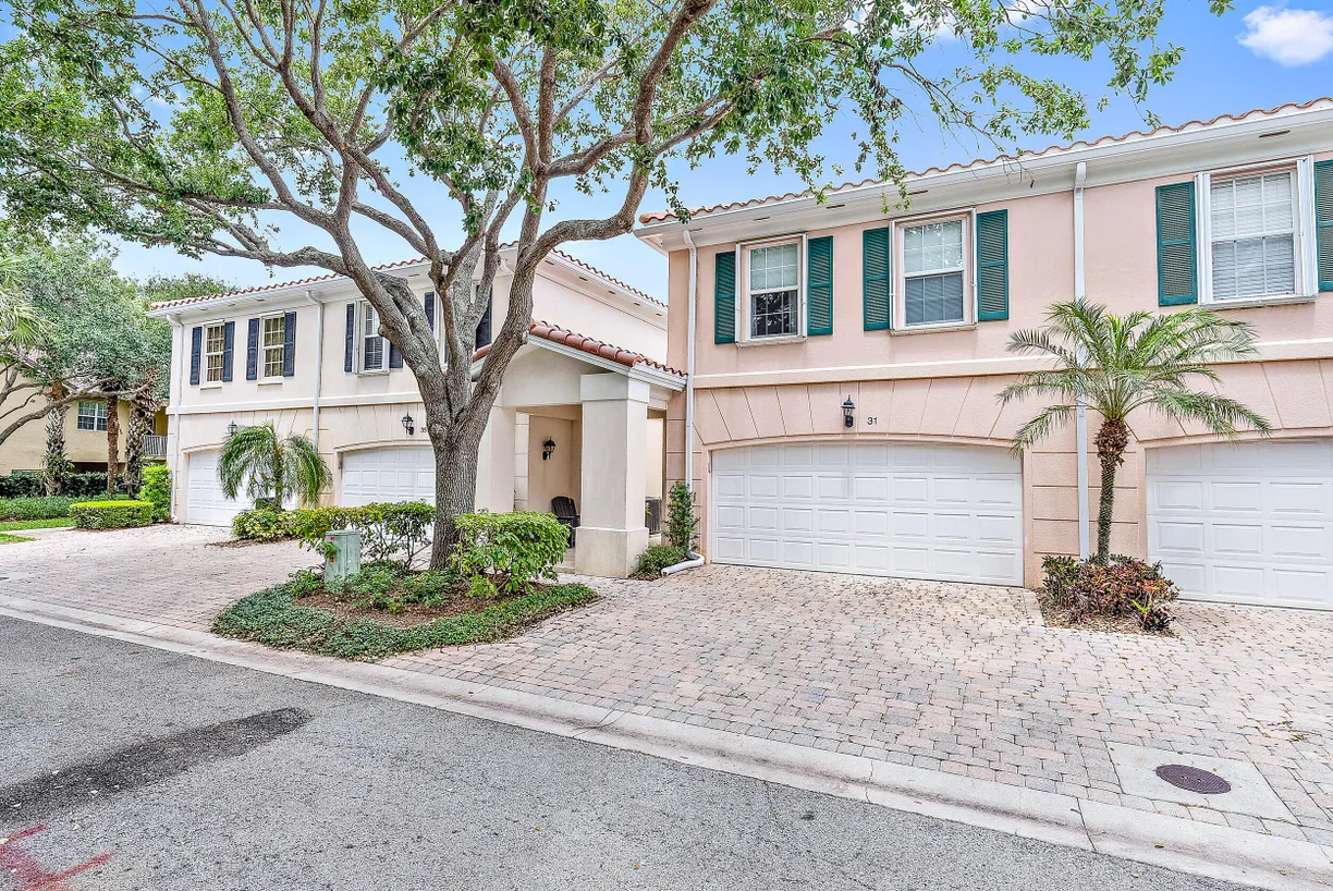 South Florida Real Estate | View 31 Oakland Court | Listing
