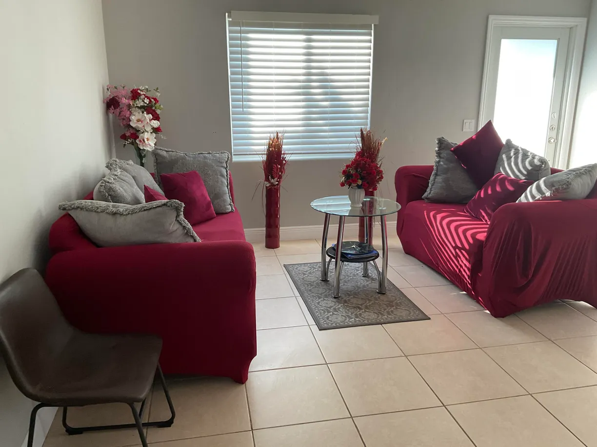 South Florida Real Estate | View 1132 N D Street | Listing