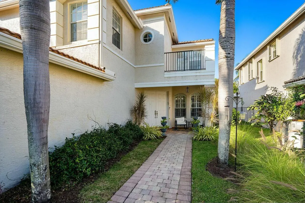 South Florida Real Estate | View 8877 Kettle Drum Terrace | Listing