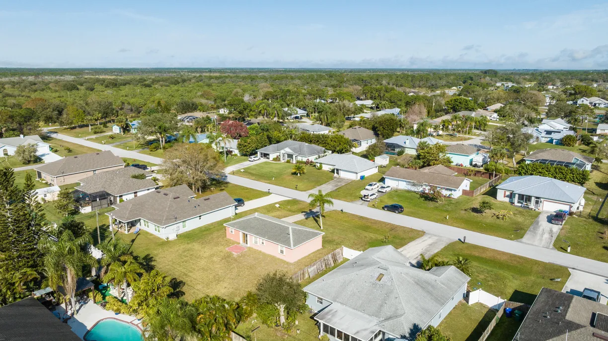 South Florida Real Estate | View 955 Dolphin Avenue | Listing