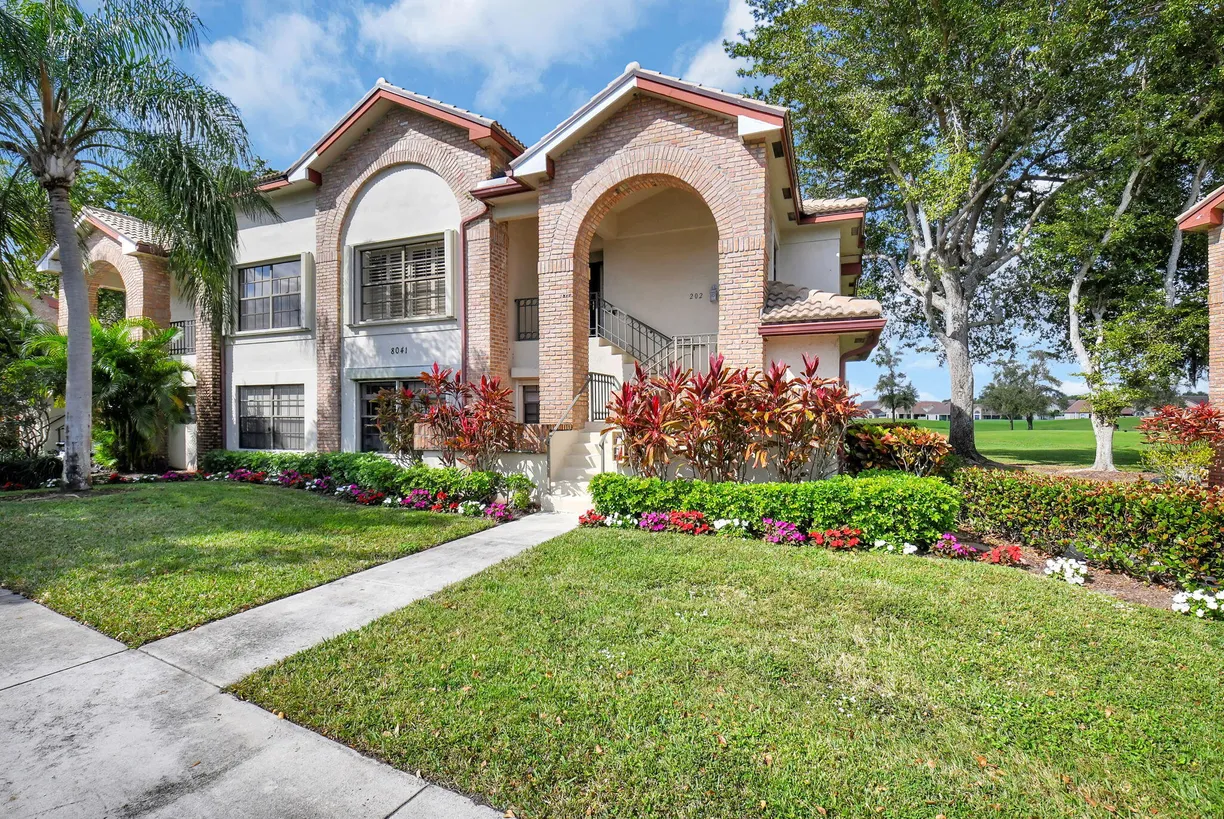 South Florida Real Estate | View 8041 Aberdeen Drive, 202 | Listing