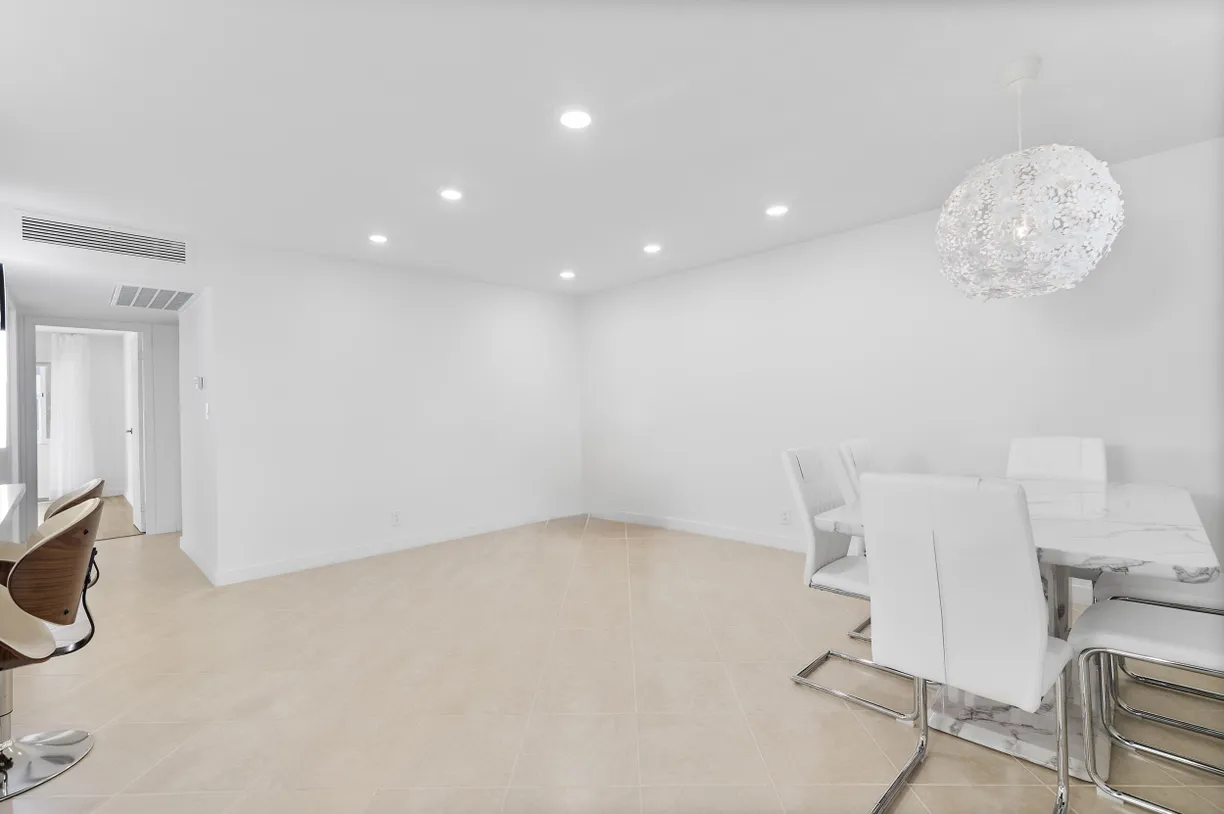 South Florida Real Estate | View 160 Brittany D | Listing