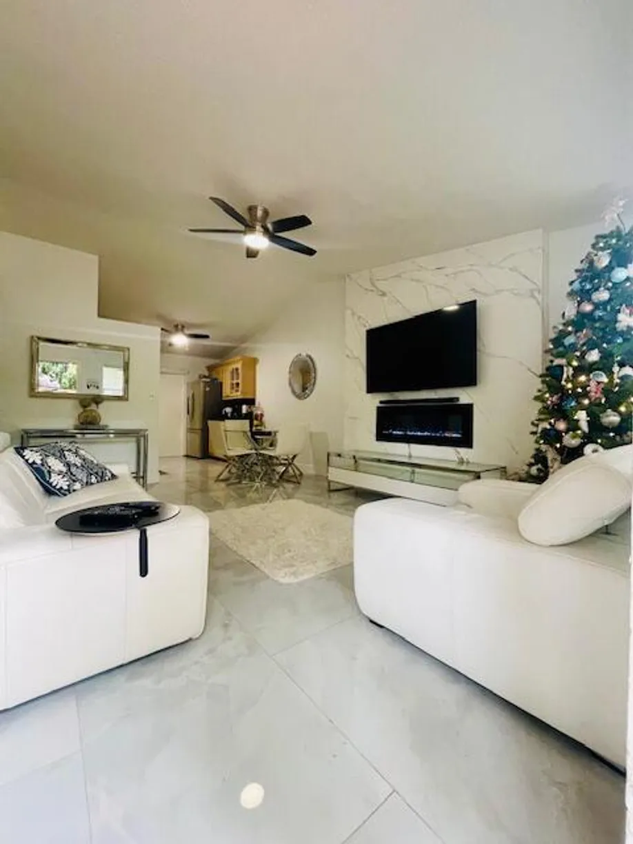 South Florida Real Estate | View 509 NW 43rd Place | Listing