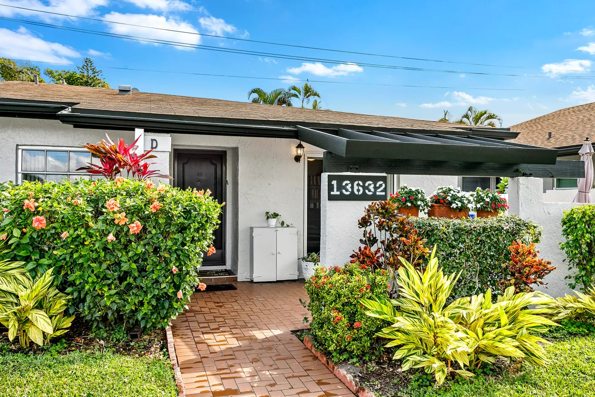 South Florida Real Estate | View 13632 Coconut Palm Court, D | 2 Beds, 2 Baths