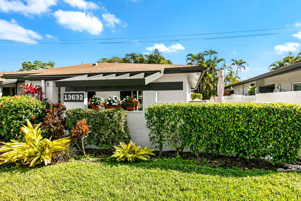 South Florida Real Estate | View 13632 Coconut Palm Court, D | Listing