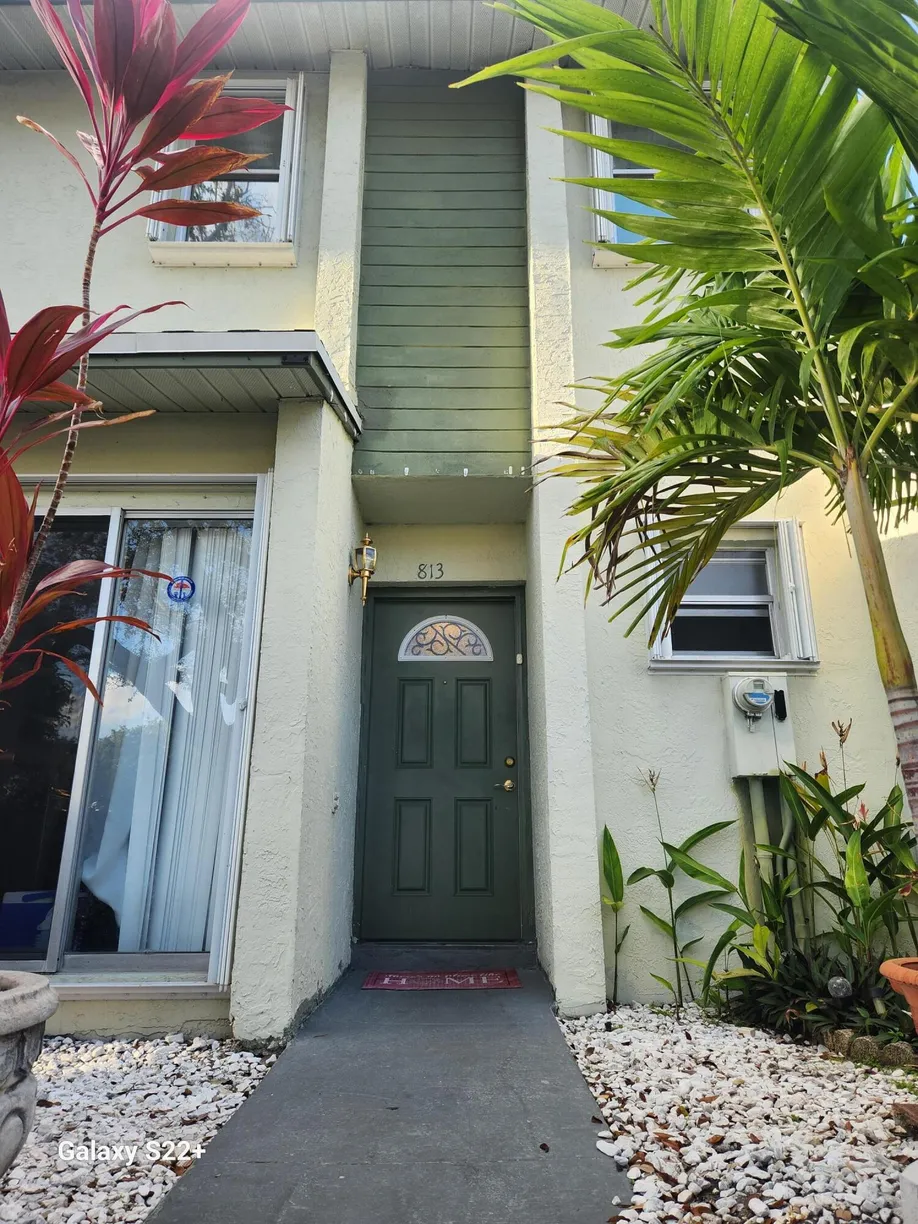South Florida Real Estate | View 813 Crystal Lake Drive | 2 Beds, 2 Baths