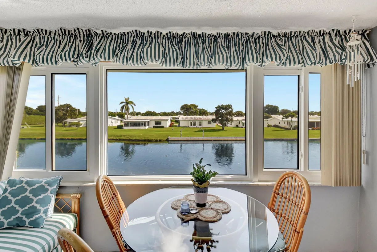 South Florida Real Estate | View 1112 Lake Terrace, 203 | 2 Beds, 2 Baths