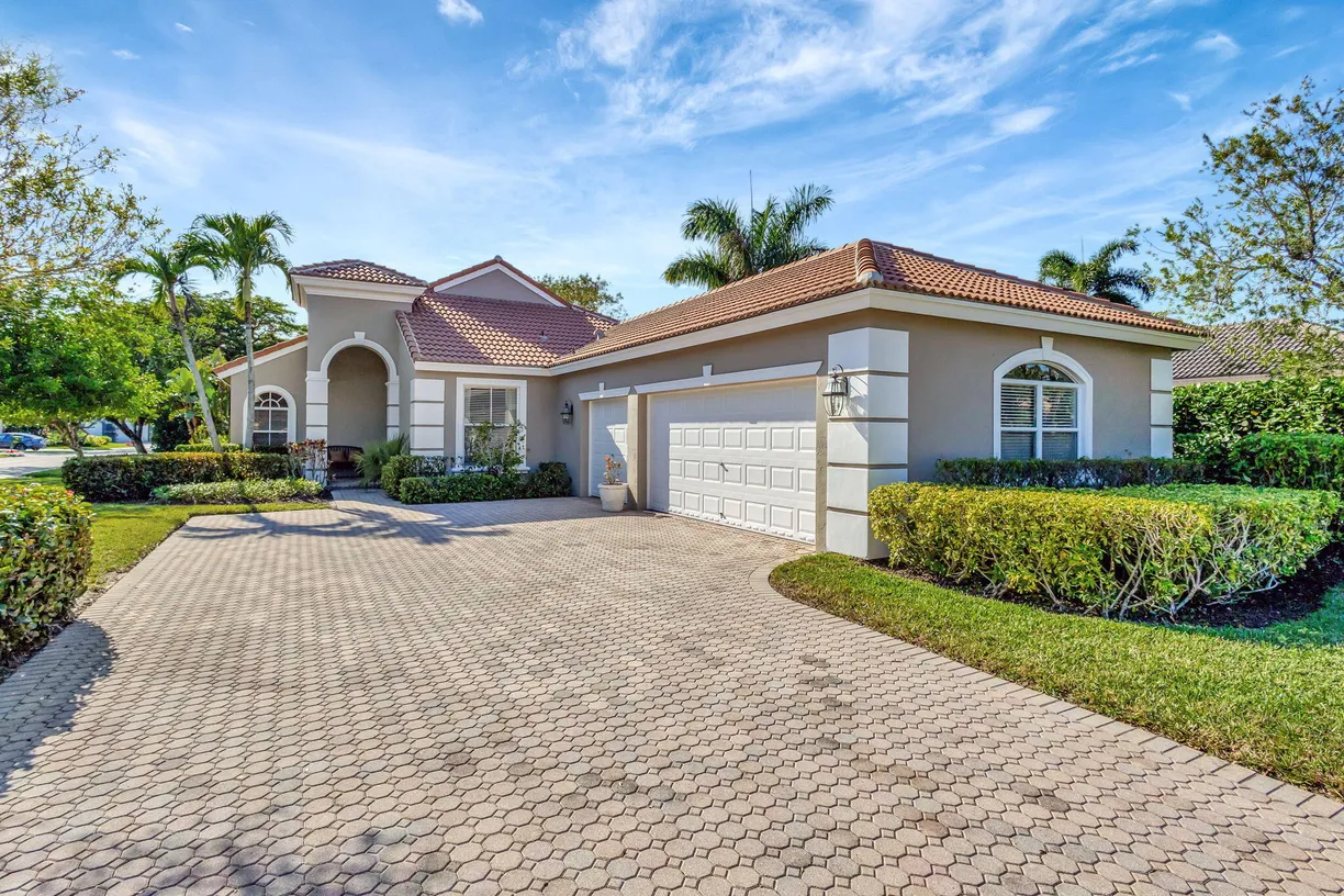 South Florida Real Estate | View 8150 Spyglass Drive | Listing