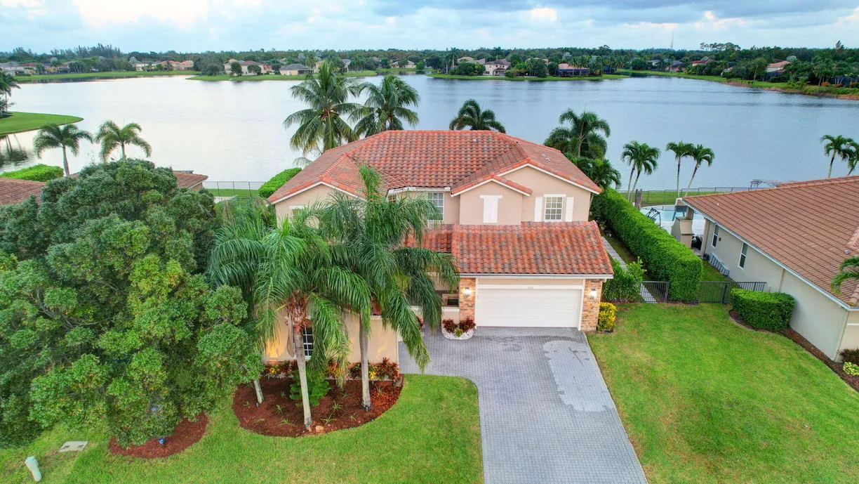 South Florida Real Estate | View 1420 Stonehaven Estates Drive | Listing