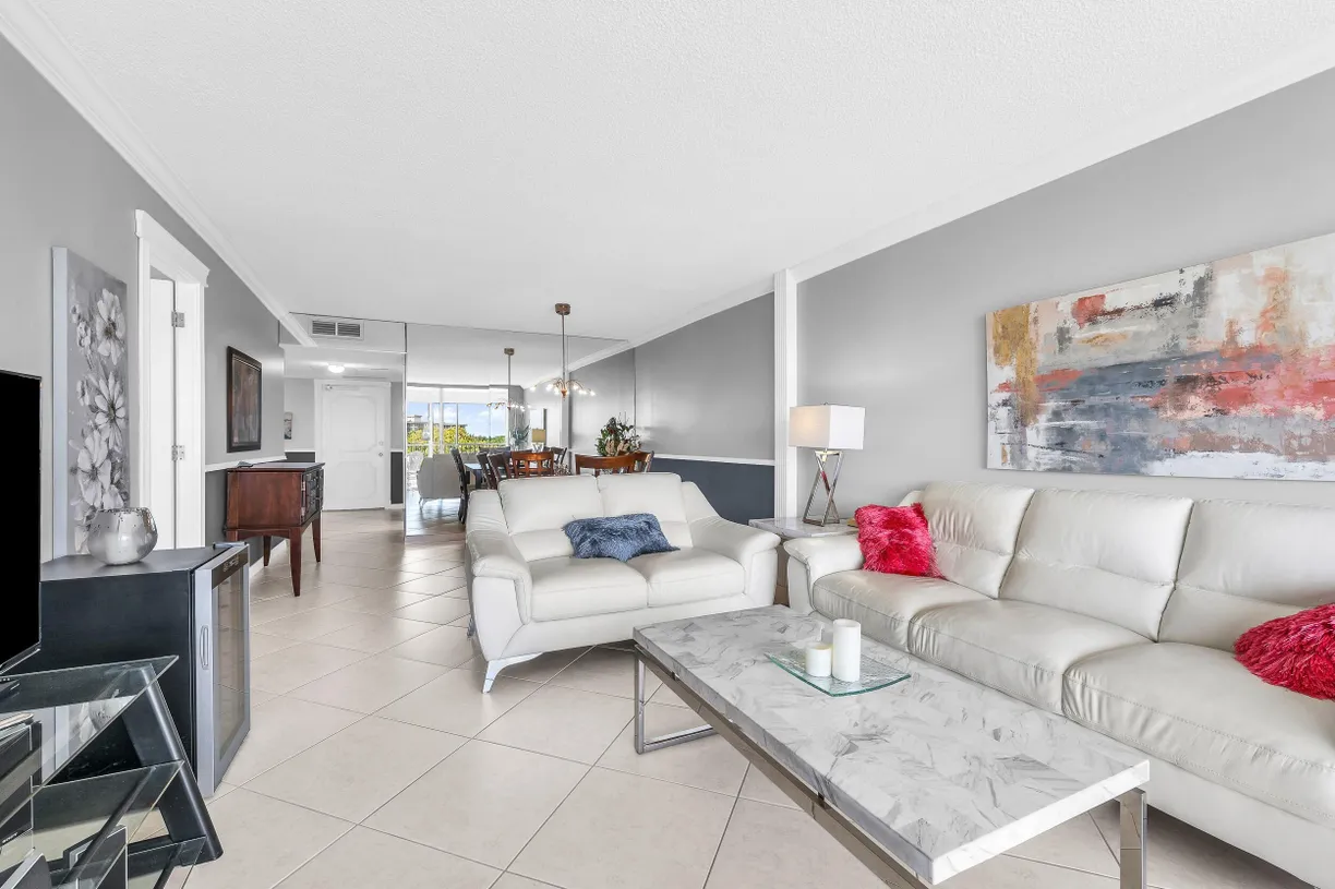 South Florida Real Estate | View 2901 S Palm Aire Drive, 607 | Listing