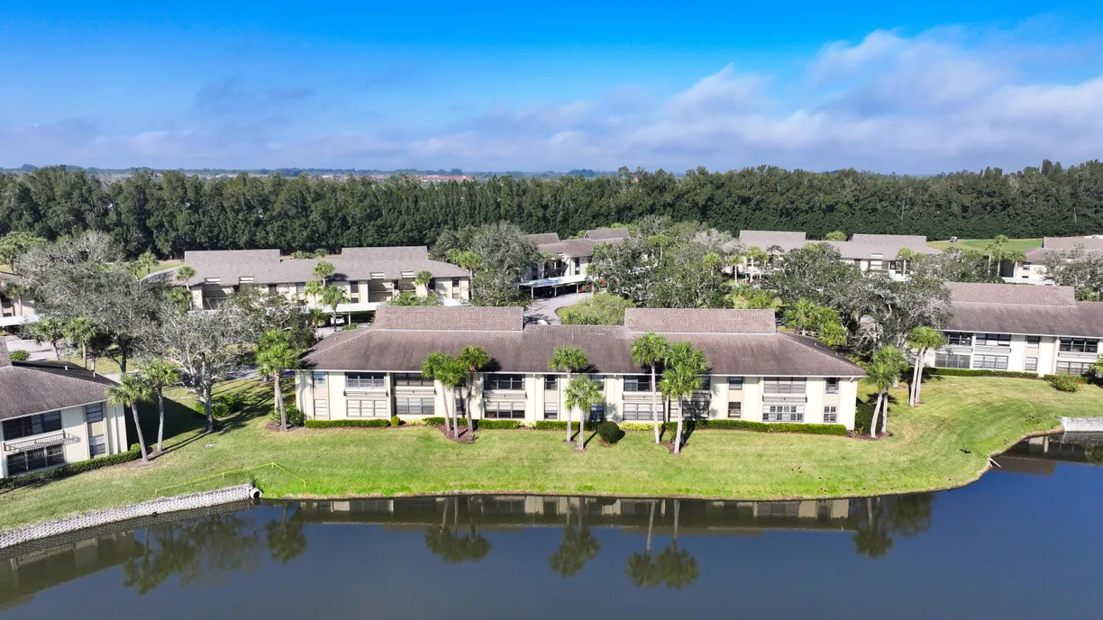 South Florida Real Estate | View 11 Plantation Drive, 201 | 2 Beds, 2 Baths