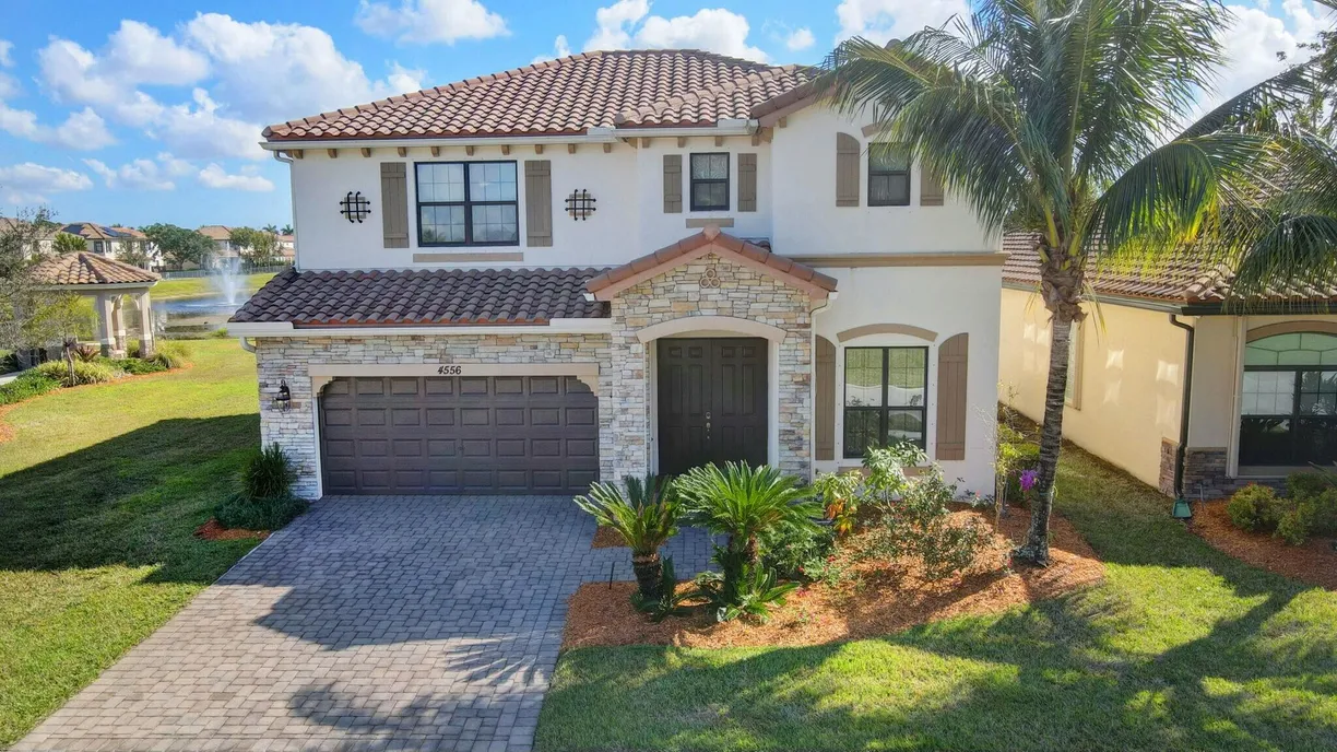 South Florida Real Estate | View 4556 Willow Basin Way | 4 Beds, 3 Baths