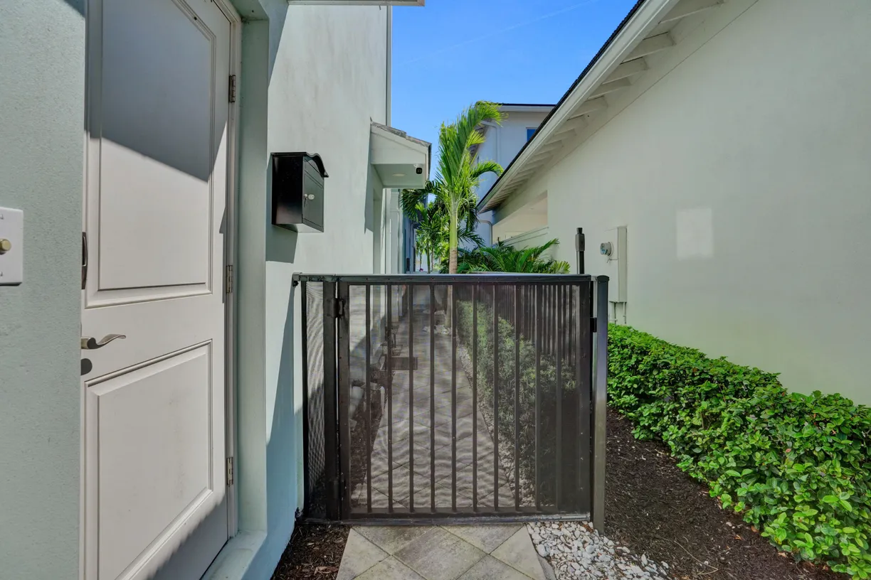 South Florida Real Estate | View 13533 Machiavelli Way | Listing