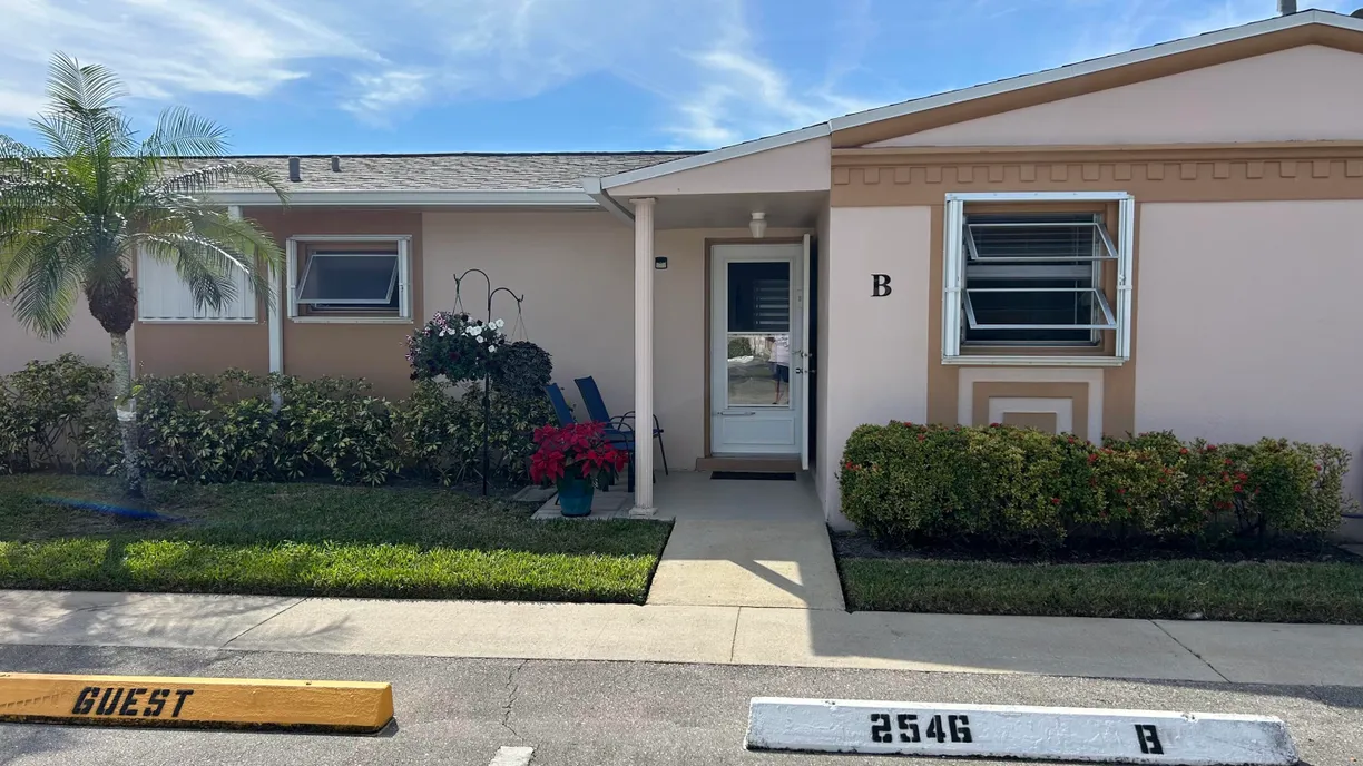 South Florida Real Estate | View 2546 Dudley Drive, B | 1 Bed, 1 Bath