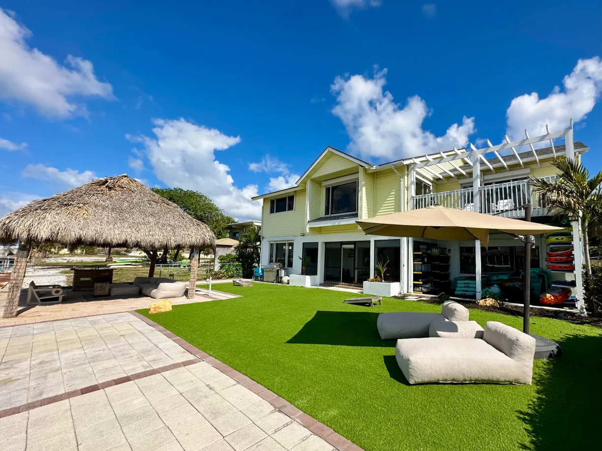 South Florida Real Estate | View  | Listing