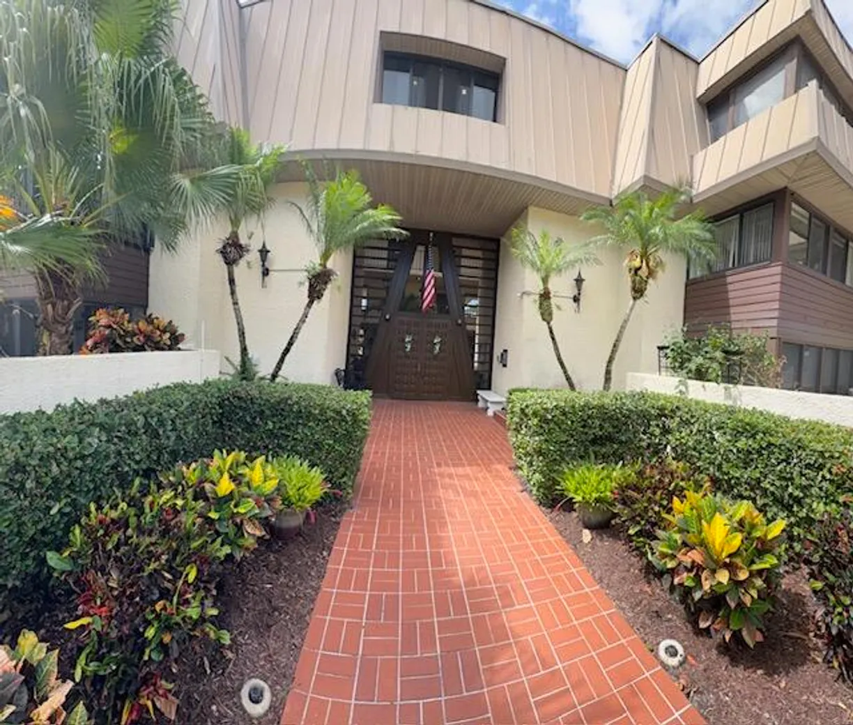 South Florida Real Estate | View 1800 SE Saint Lucie Boulevard, 5-201 | 2 Beds, 2 Baths