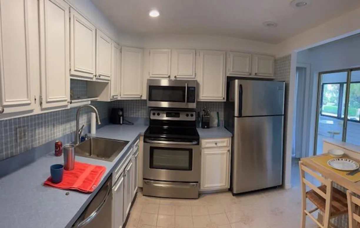 South Florida Real Estate | View 1800 SE Saint Lucie Boulevard, 5-201 | Listing