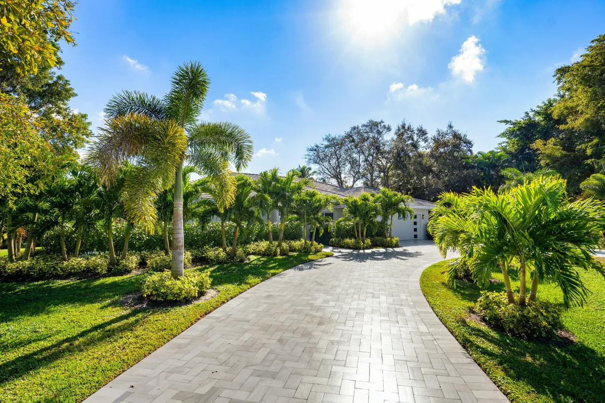 South Florida Real Estate | View 15240 Tall Oak Avenue | Listing