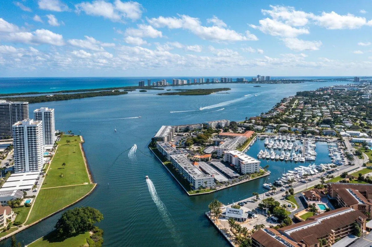 South Florida Real Estate | View 44 Yacht Club Drive, 609 | Listing