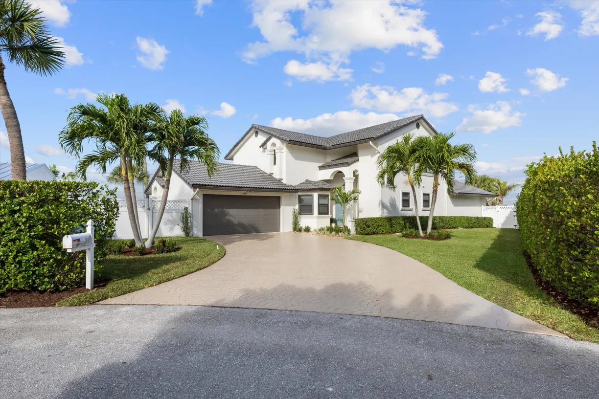 South Florida Real Estate | View 481 N Juno Lane | Listing