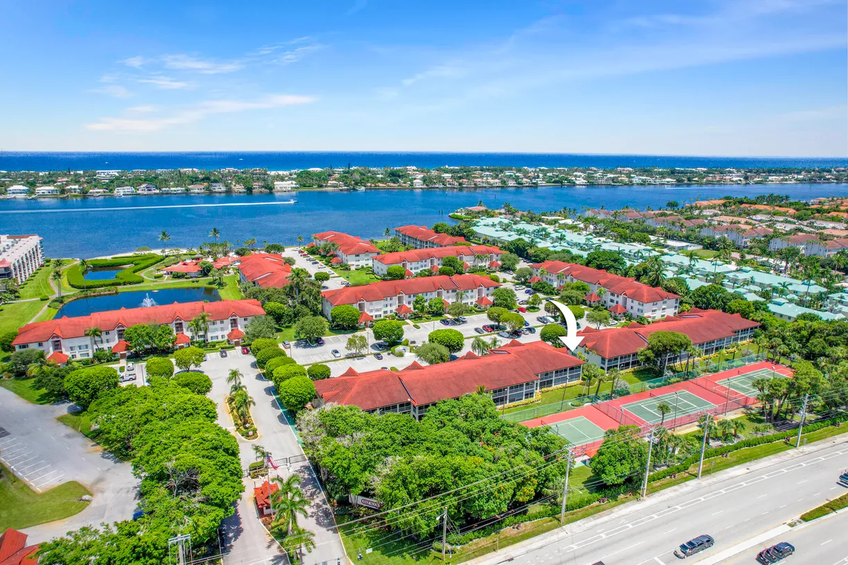 South Florida Real Estate | View 103 Half Moon Circle, A2 | Listing