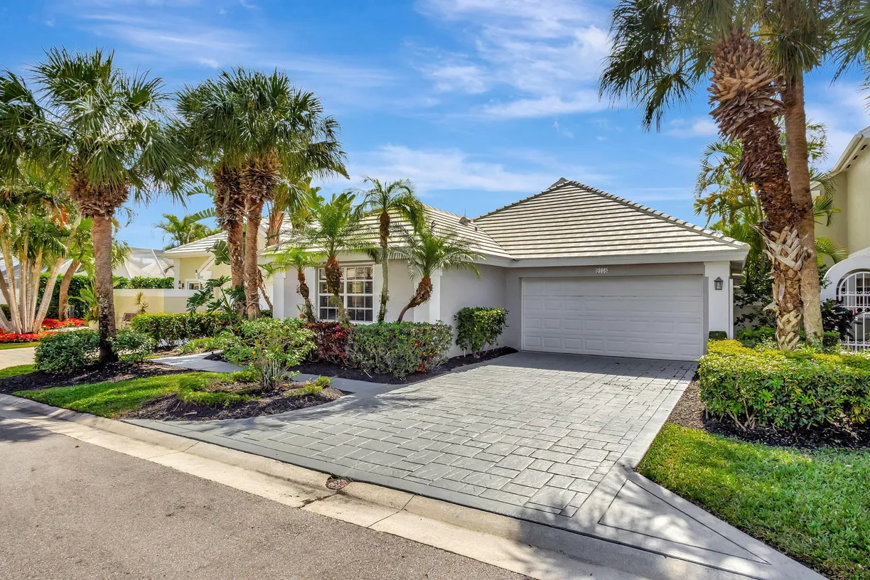 South Florida Real Estate | View 9158 Heathridge Drive | Listing